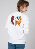 「アクション仮面（クレヨンしんちゃん）」コラボ長袖Tシャツのバックイメージ。