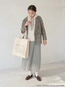 「すみっコぐらしパーカー」着用イメージ