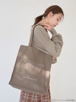 「すみっコぐらしトートバッグ」使用イメージ