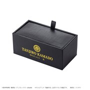 タイピンが封入される専用のボックス。