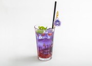 「＜オクタヴィネル寮＞ イチゴ入りブルーマロウティー」