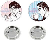 事前予約特典の缶バッジ。