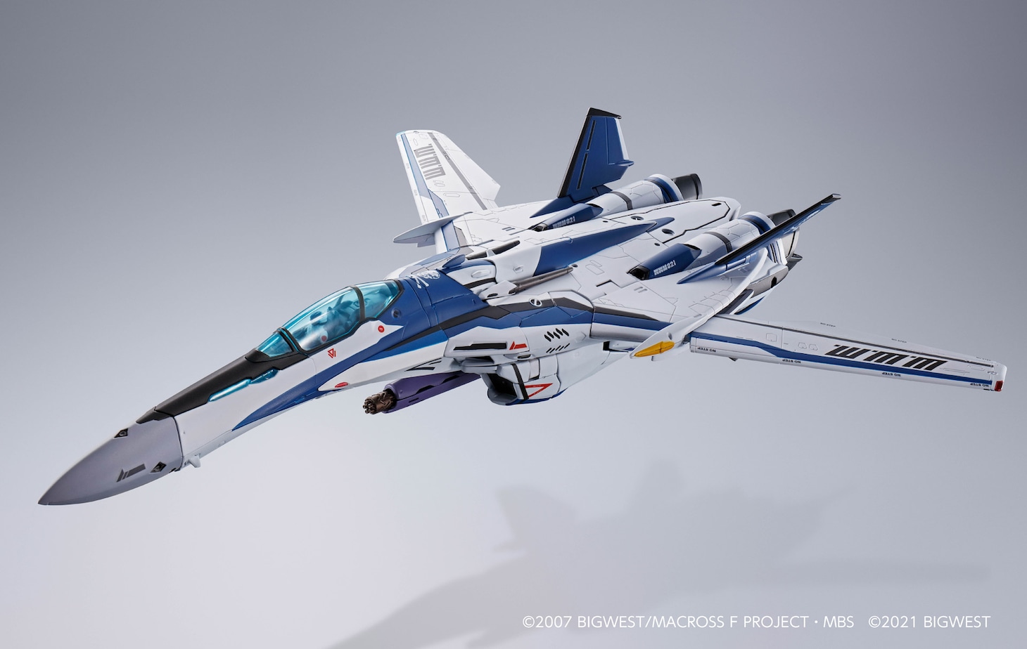 「DX超合金 VF-25 メサイアバルキリー WORLDWIDE Anniv.」のイメージ。
