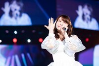 11月10日に千葉・幕張イベントホールで開催された「SANKYO presents マクロスF ギャラクシーライブ 2021［リベンジ］～まだまだふたりはこれから！私たちの歌を聴け!!～」より。