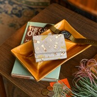 「東京リベンジャーズ｜ミニウォレット（私服総柄）」