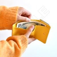 「東京リベンジャーズ｜ミニウォレット（私服総柄）」