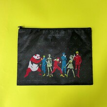 SPUR「マルチカラーポーチ」(c)芥見下々/集英社・呪術廻戦製作委員会