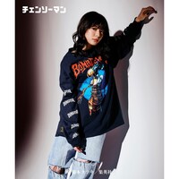 「Bomb Devil Long Sleeve T」の着用例。