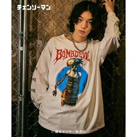 「Bomb Devil Long Sleeve T」の着用例。