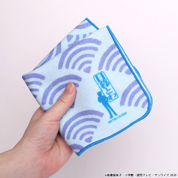 「半妖の夜叉姫 タオルハンカチ」の使用イメージ。