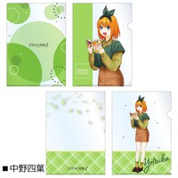 「アニメ『五等分の花嫁∬』（読書）クリアファイル二枚セット」のクリアファイル。