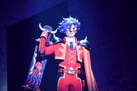 小波津亜廉演じる愛抱夢。