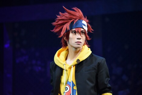 木津つばさ演じる暦。