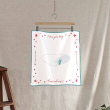 「愛してるぜベイベ★★」をモチーフにしたバンダナ。 (c)槙ようこ／集英社