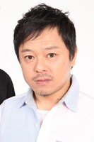 ねこさん役の水玉れっぷう隊・ケン。(c)YOSHIMOTO KOGYO CO.,LTD.