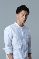 座木役の（Wキャスト）北村海。