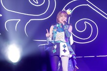 緑川さら役の若井友希。