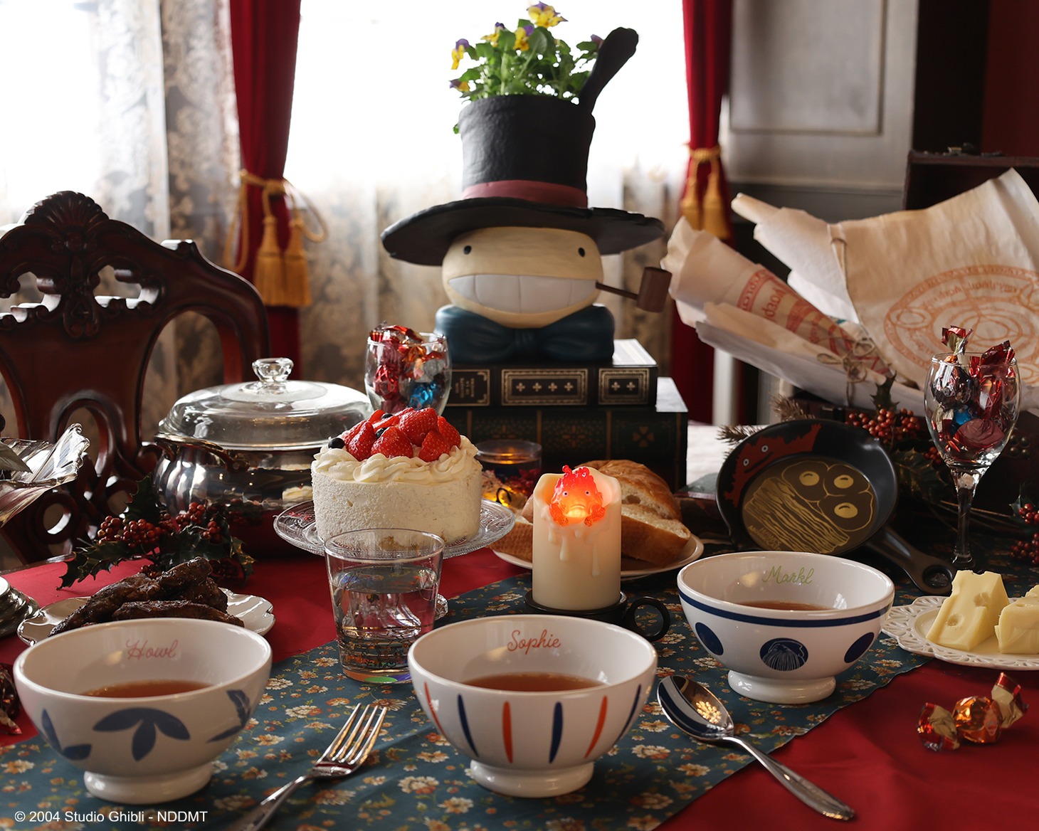 「ハウルの動く城」をモチーフにした“ダイニングシリーズ”。