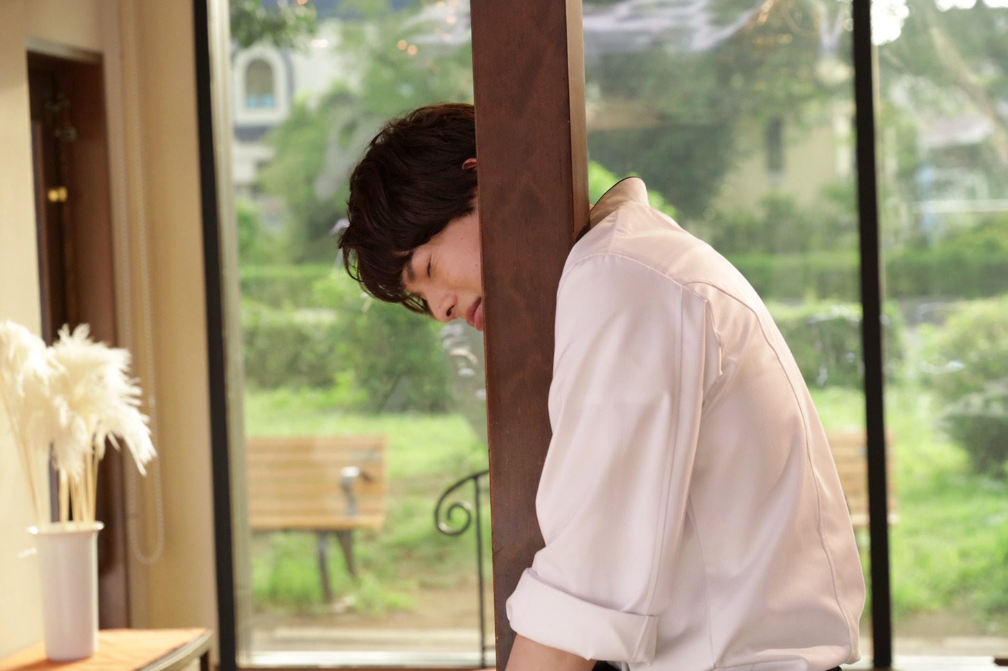 ドラマ「パティシエさんとお嬢さん」第1話「金曜日のマドモアゼル」より。 (c)銀泥/一迅社 (c)2022「パティシエさんとお嬢さん」製作委員会