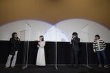 左から檜山修之、石原夏織、森川智之、静野孔文監督。