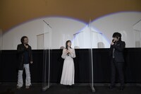左から檜山修之、石原夏織、森川智之。