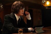 映画「文豪ストレイドッグス BEAST」の場面カット。