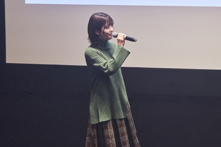 石見舞菜香