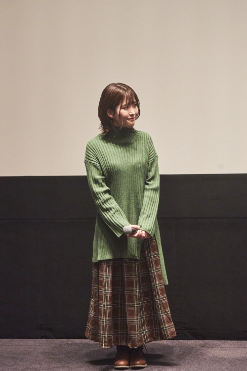 石見舞菜香