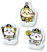 「缶バッジ＆アクリルスタンドinカプセル」