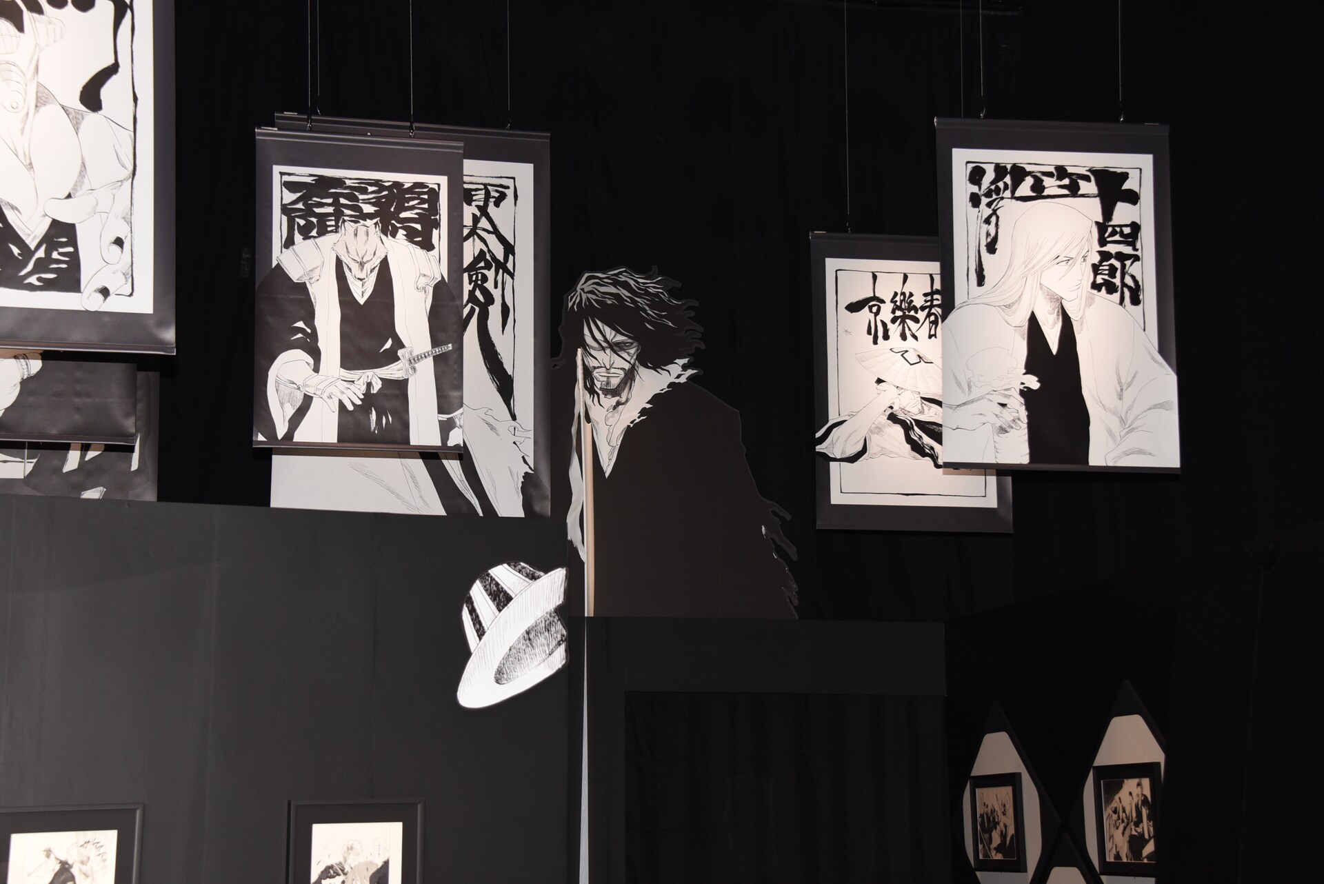 原画展「BLEACH EX.」開幕、一護らの死闘を久保帯人のコメント付きで