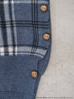 氷帝をモチーフにしたニットプルオーバー。