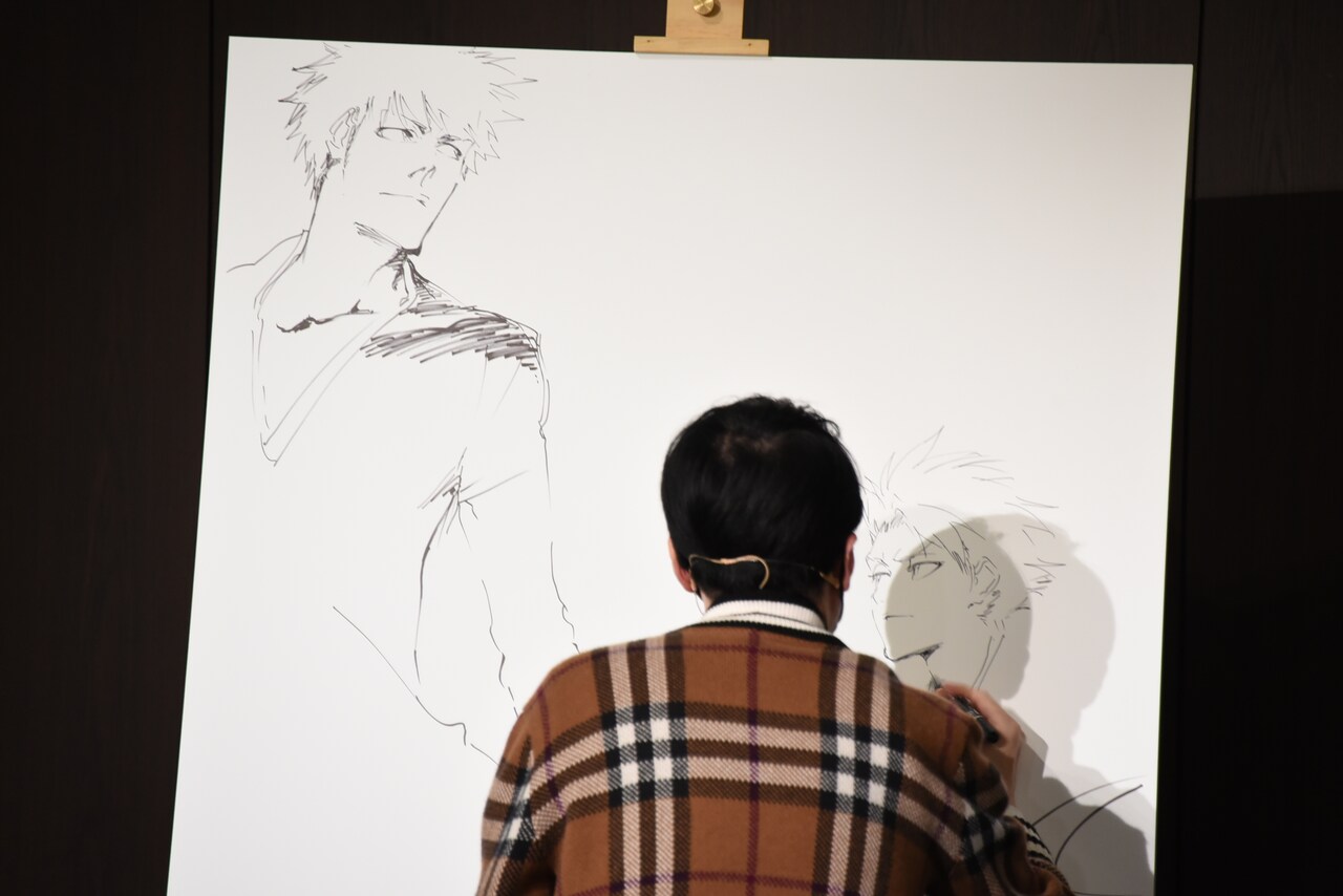 久保帯人 - 原画展「BLEACH EX.」開幕、一護らの死闘を久保帯人の