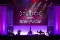 TVアニメ「BORUTO-ボルト- NARUTO NEXT GENERATIONS」ステージの様子。  (c)SHUEISHA Inc. All rights reserved.