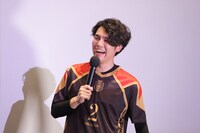 天王寺刻成役の川島慶嗣。