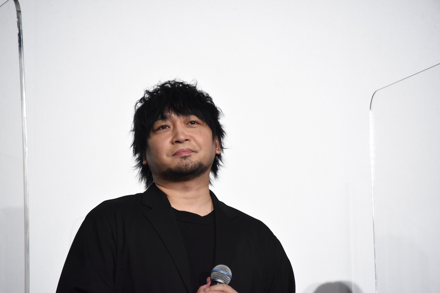 中村悠一