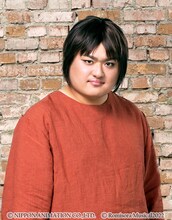 吉田英成扮するタキオーニ。