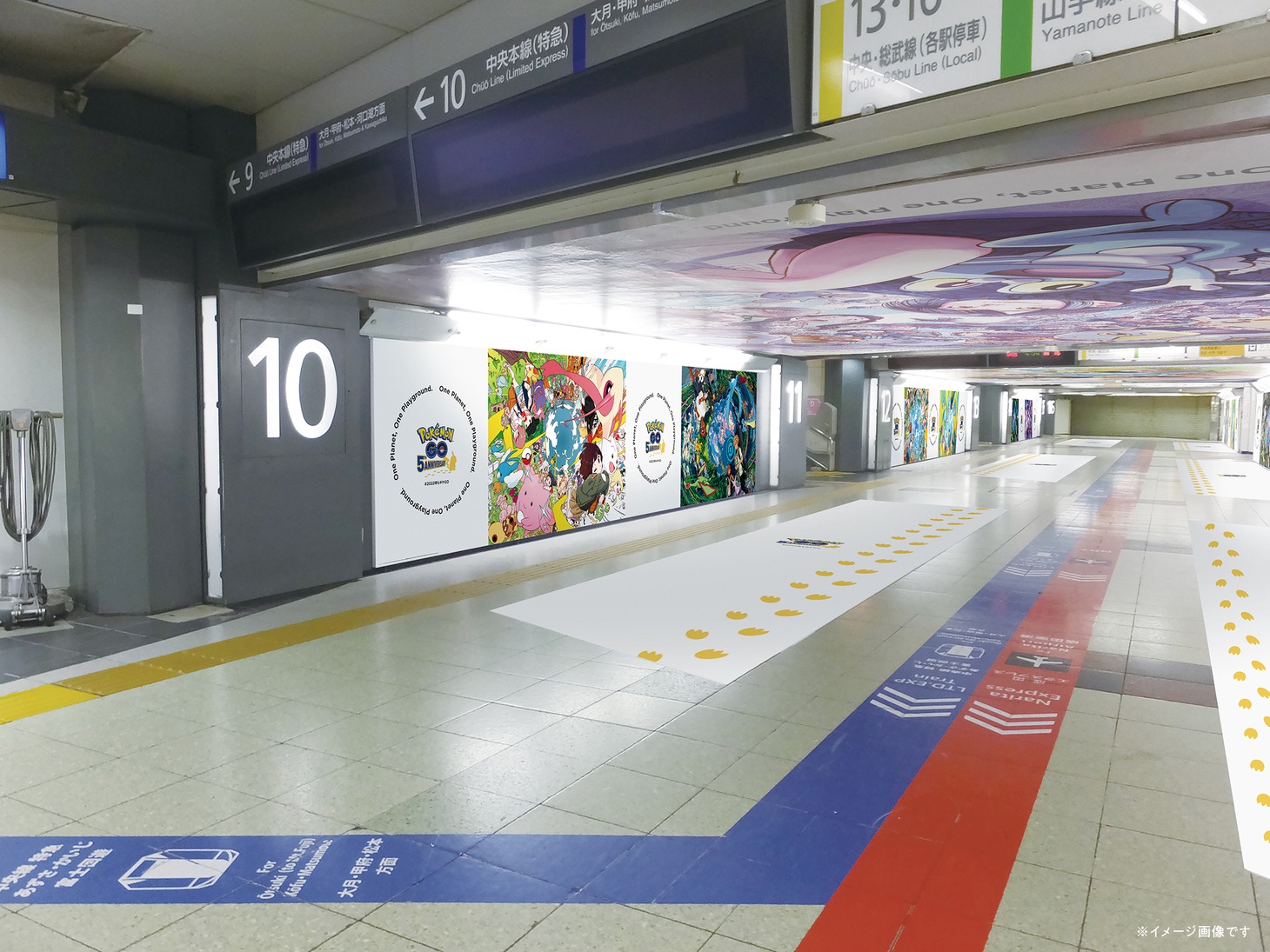 新宿スーパーラッピングでの広告掲出イメージ。
