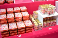 物販コーナーの様子。