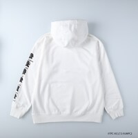 「ULTRAMAN 袖プリントパーカー」ホワイト