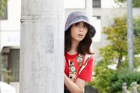 実写ドラマ「失恋めし」の場面写真。