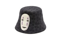 「KAONASHI ANAGRAM BUCKET HAT」