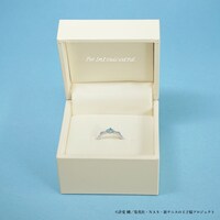 「【新テニスの王子様】跡部景吾 跡部王国（キングダム）建国記念リング」と専用ボックス。