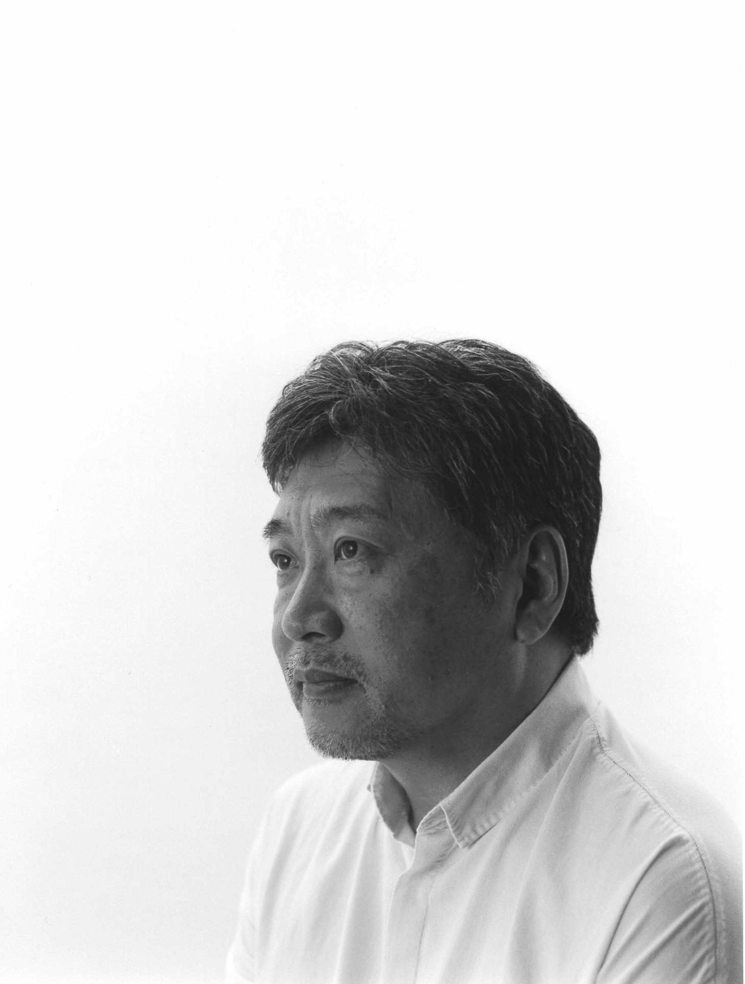 是枝裕和監督 (c)藤井保