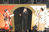 左から大原さやか、中田譲治、森田成一。