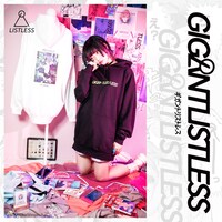 「ただいま PARKA」の着用イメージ。