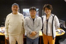 左からコンセプトデザイン・宮武一貴、監督・山本裕介、メカニックデザイン・天神英貴。