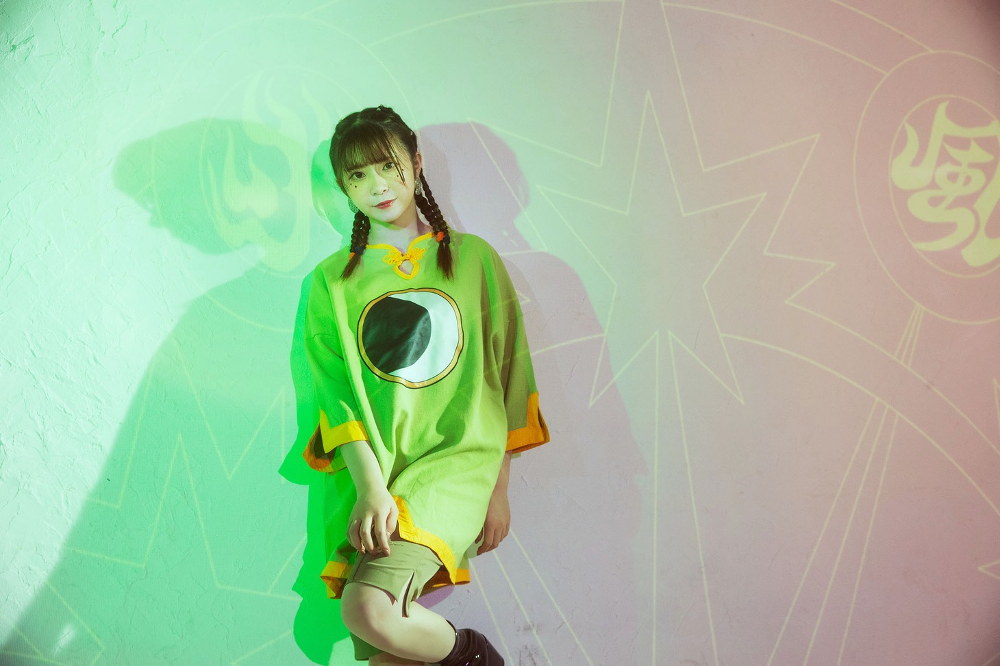「なりきりビッグシルエットTシャツ」
