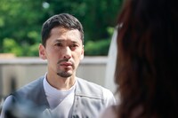 Netflixシリーズ「金魚妻」の場面写真。