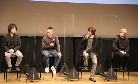 左から講談社の仲間圭吾氏、安藤裕章監督、ポリゴン・ピクチュアズの守屋秀樹氏、ポリゴン・ピクチュアズの赤木優子氏。