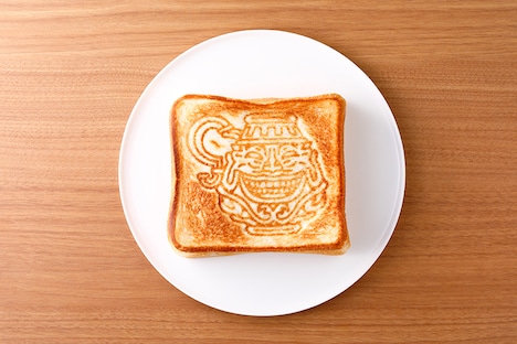 「遊☆戯☆王デュエルモンスターズ 強欲な壺 ホットサンドメーカー」で焼いたトーストの焼き上がりイメージ。